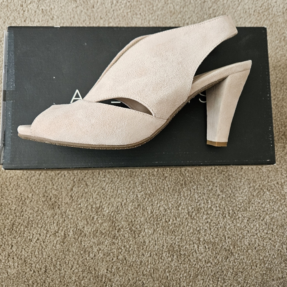 Slingback Heels